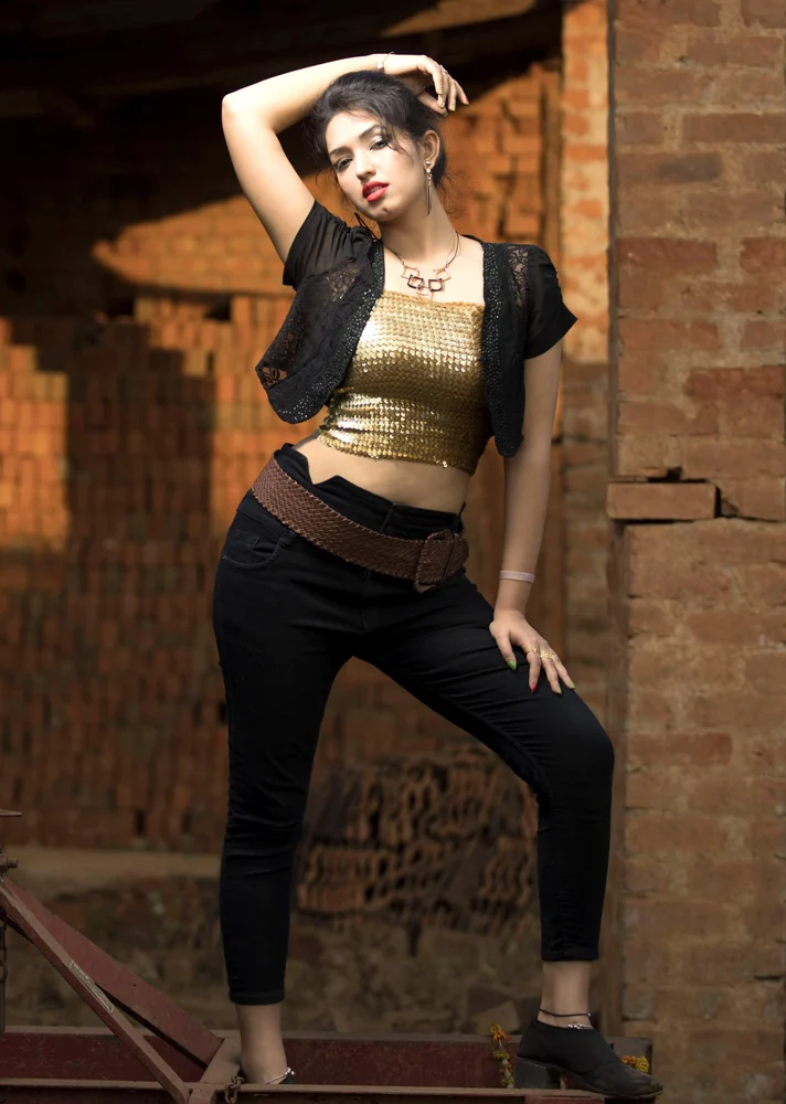 Real customer styling featuring The Swag World contemporary pendant necklace